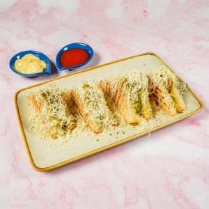 ALOO MUTTER CHEESE GRILL