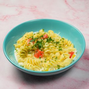 FUSILLI RED/WHITE SAUCE