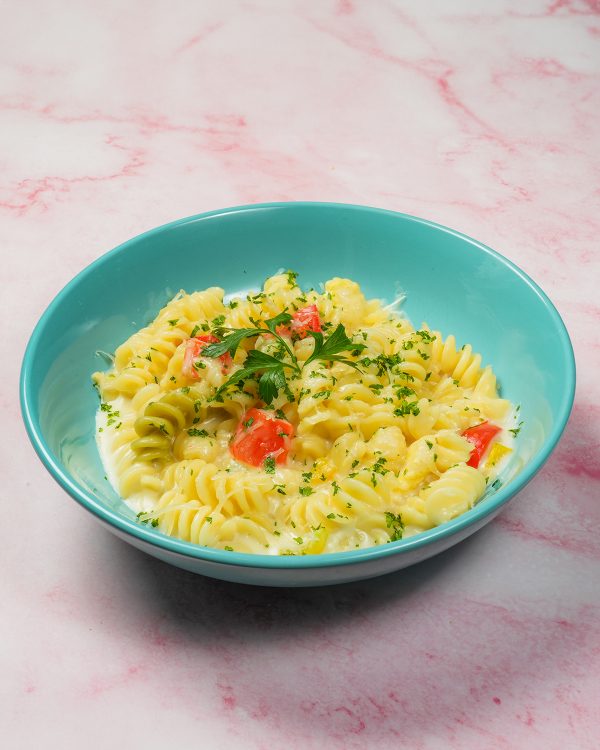 FUSILLI RED/WHITE SAUCE
